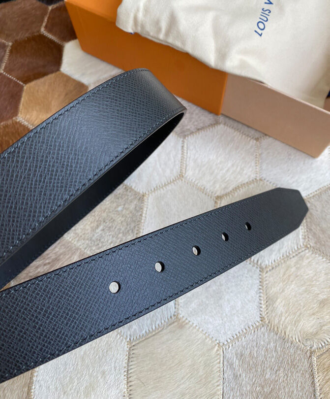 Louis Vuitton Belt LV Initiales 40mm Black