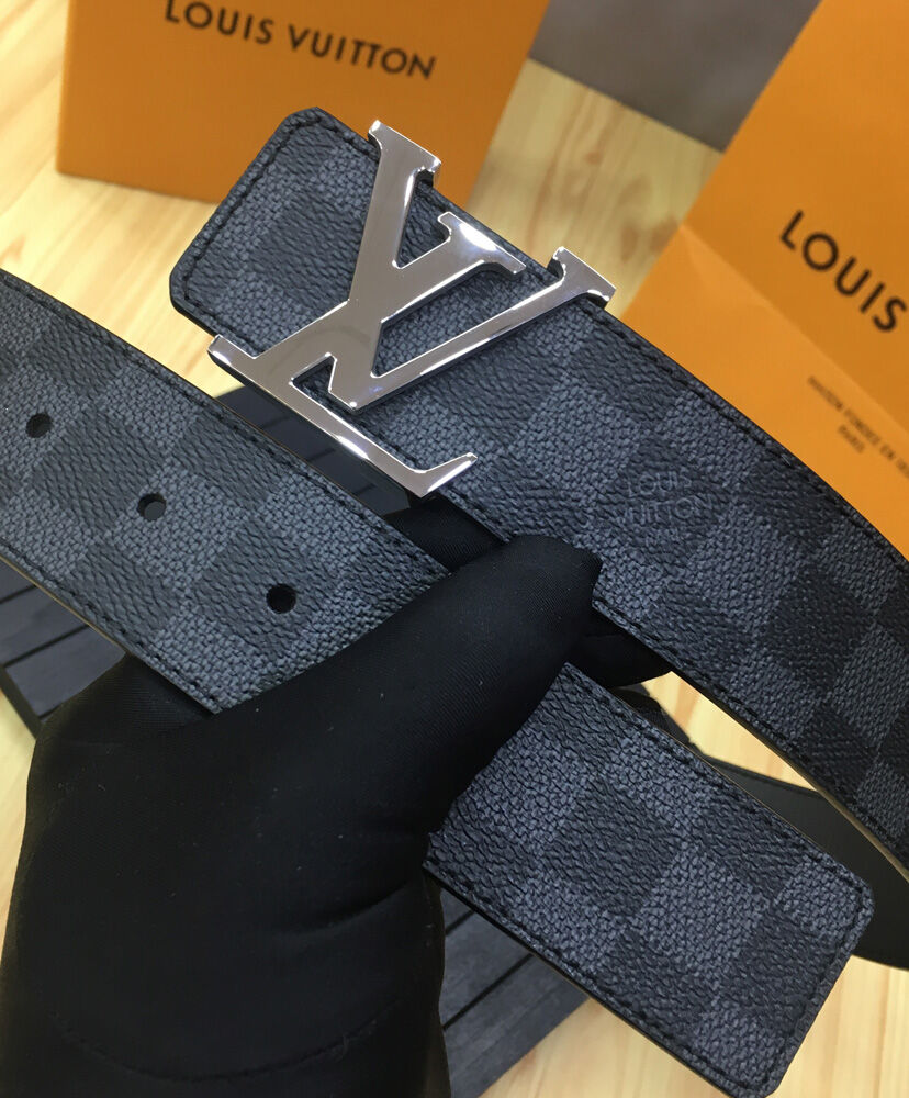 Louis Vuitton Belt LV Initiales 40mm Black