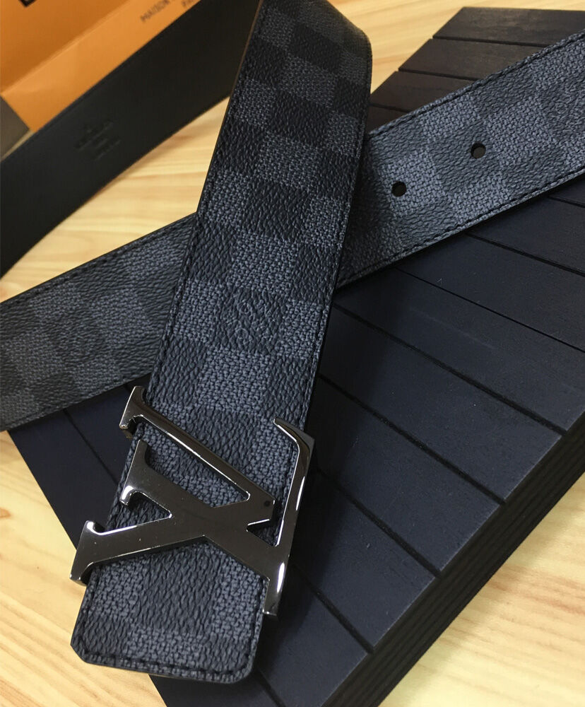 Louis Vuitton Belt LV Initiales 40mm Black