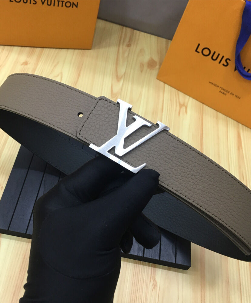 Louis Vuitton Belt LV Initiales Reversible Gray