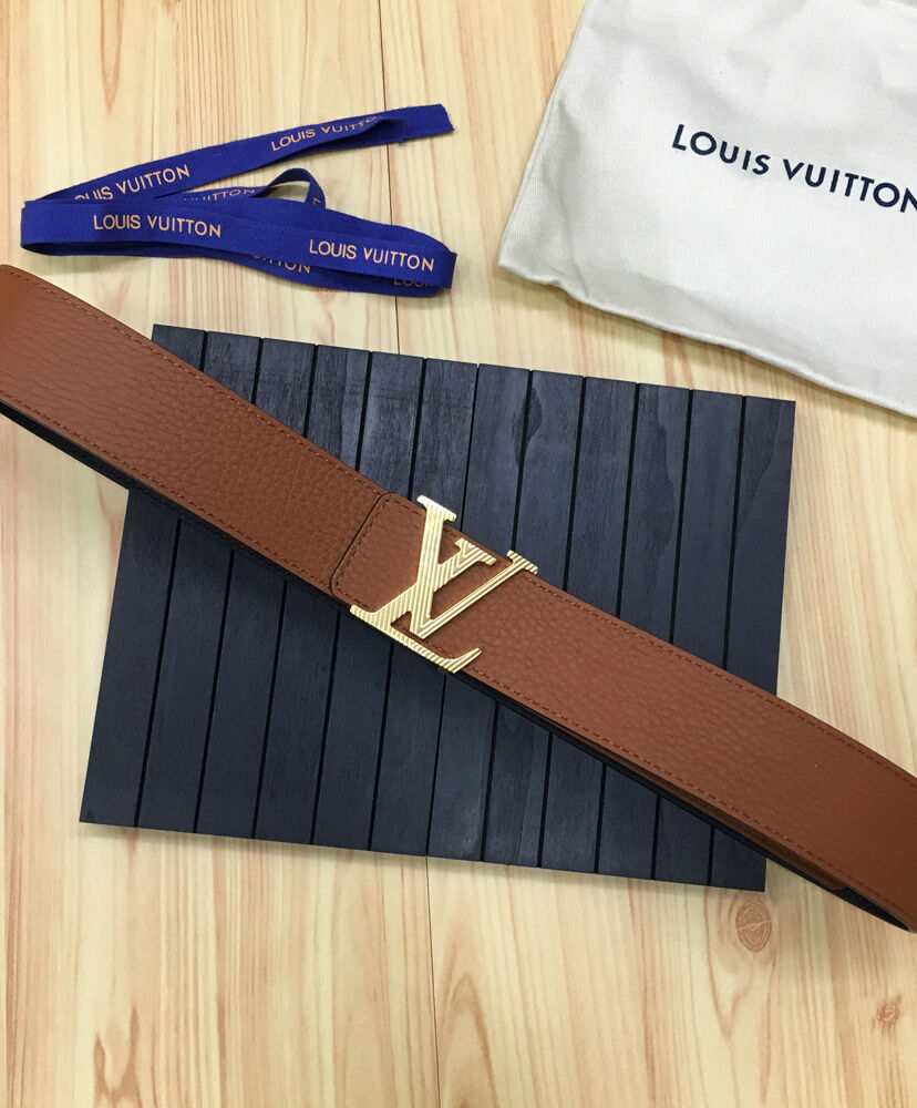 Louis Vuitton Belt LV Initiales Reversible Coffee