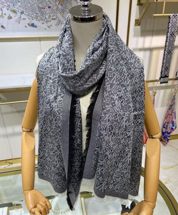 Louis Vuitton Scarf Women s Monogram Scarf Gray