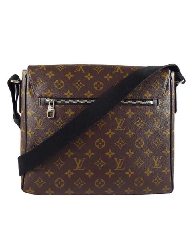 Louis Vuitton Monogram District M40934 Brown