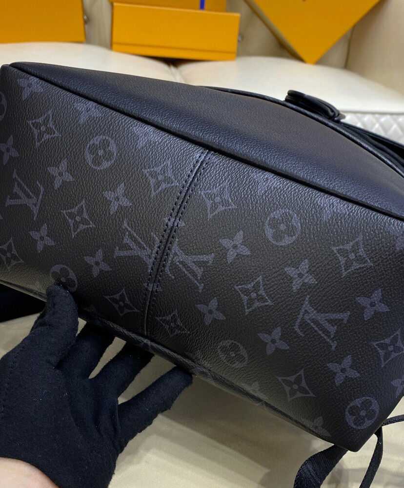 Louis Vuitton Saumur Backpack M45913 Black