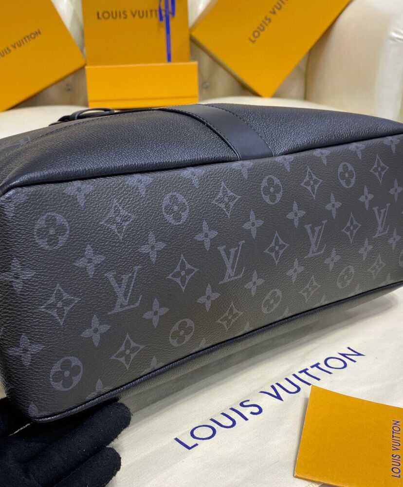 Louis Vuitton Saumur Tote M45914 Black