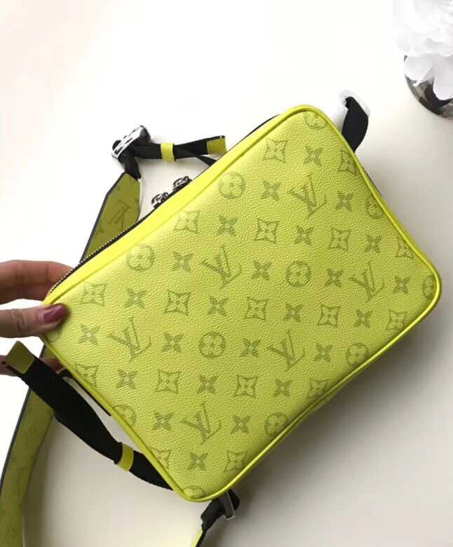 Louis Vuitton Outdoor Messenger M30233 Yellow