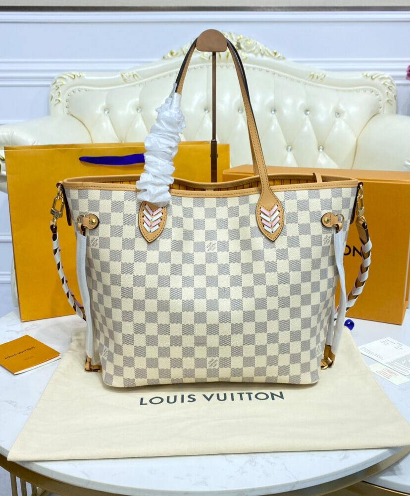 Louis Vuitton Neverfull MM N50047 White