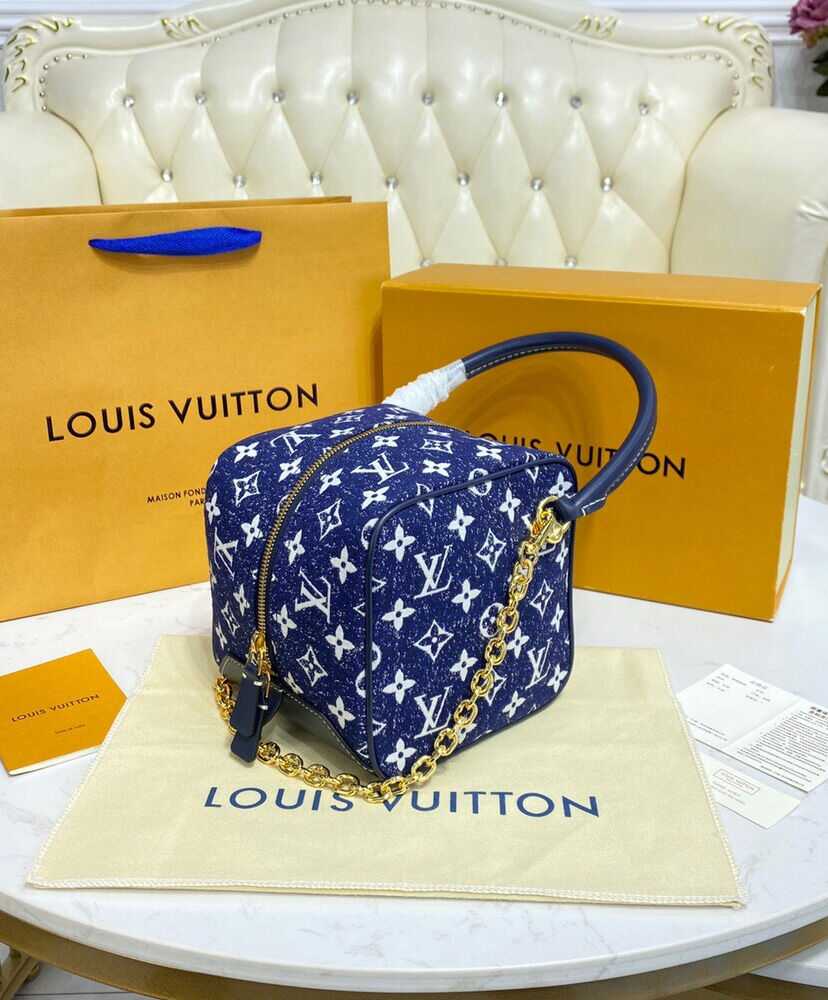 Louis Vuitton Square Bag M59611 Blue