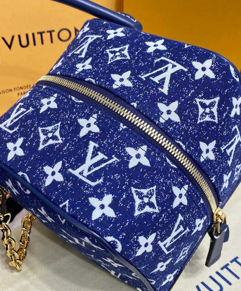 Louis Vuitton Square Bag M59611 Blue