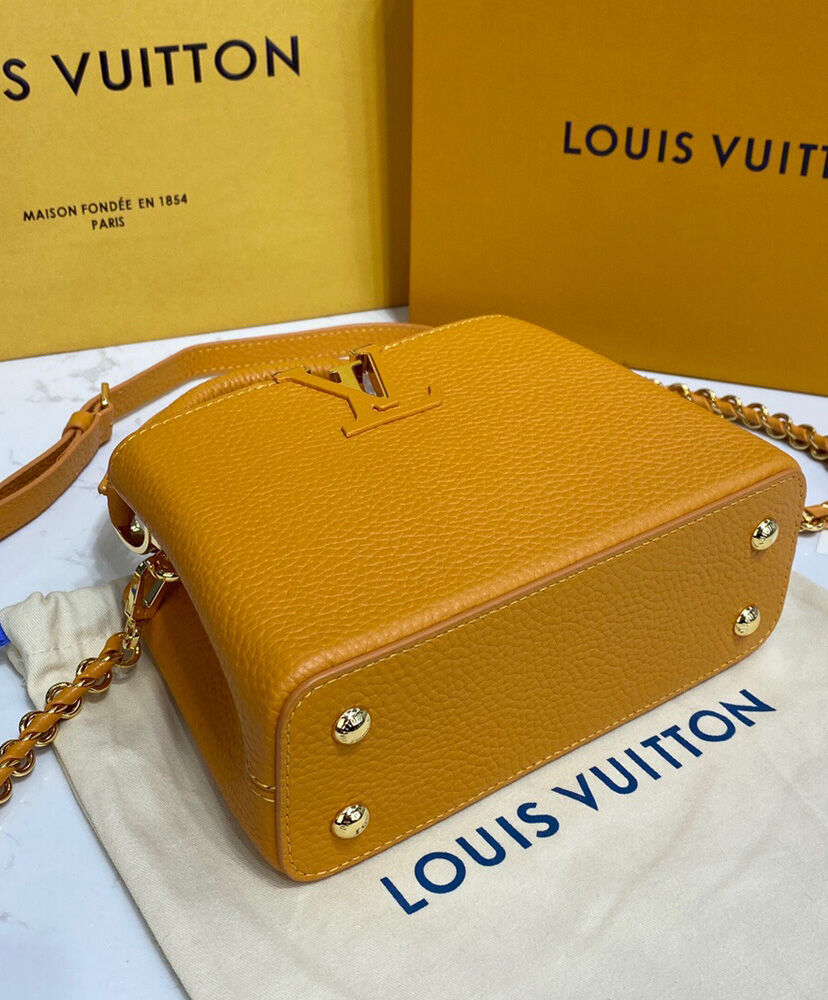 Louis Vuitton Capucines Mini Bag M59709 Orange