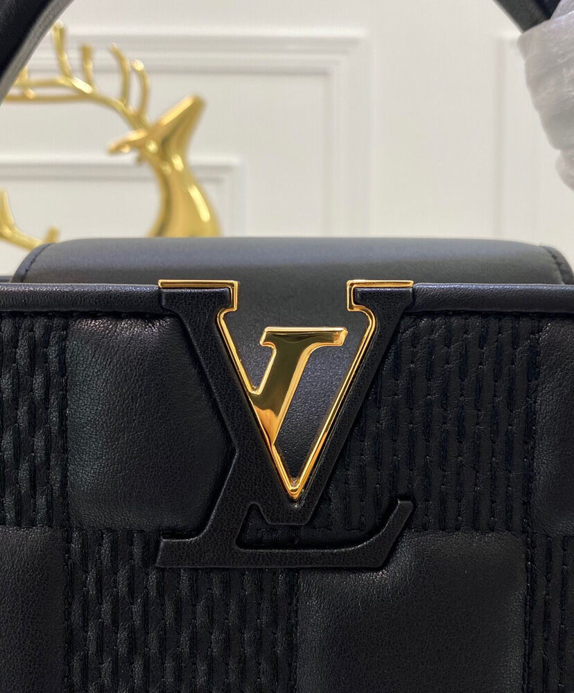 Louis Vuitton Capucines BB M59225 Black