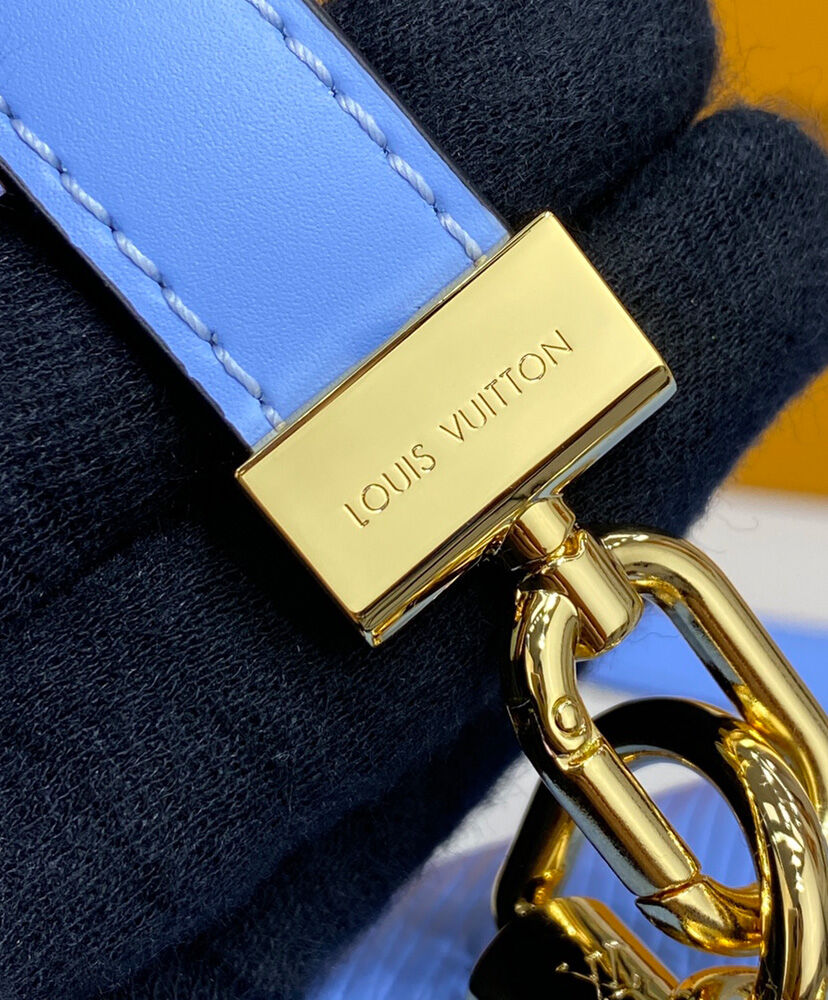 Louis Vuitton Twist MM M59402 M59627 Blue