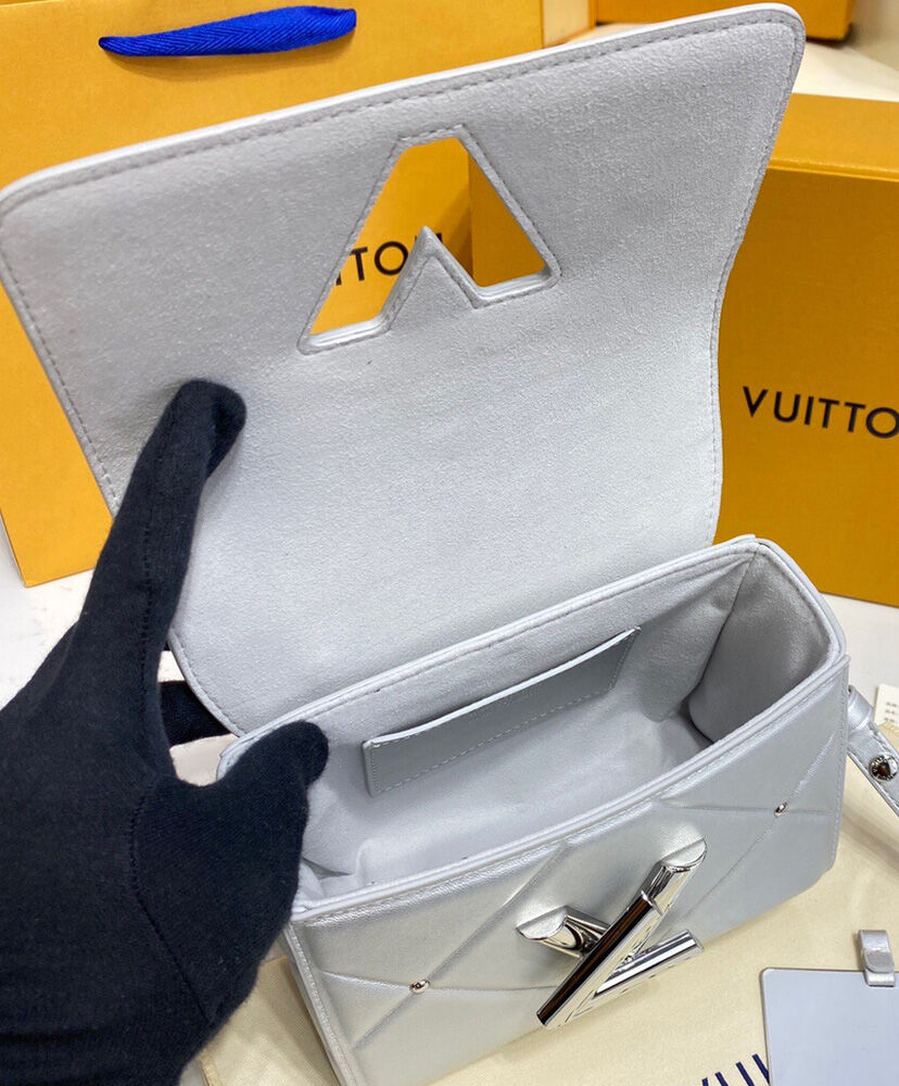 Louis Vuitton Twist MM M59029 M59031 Silver