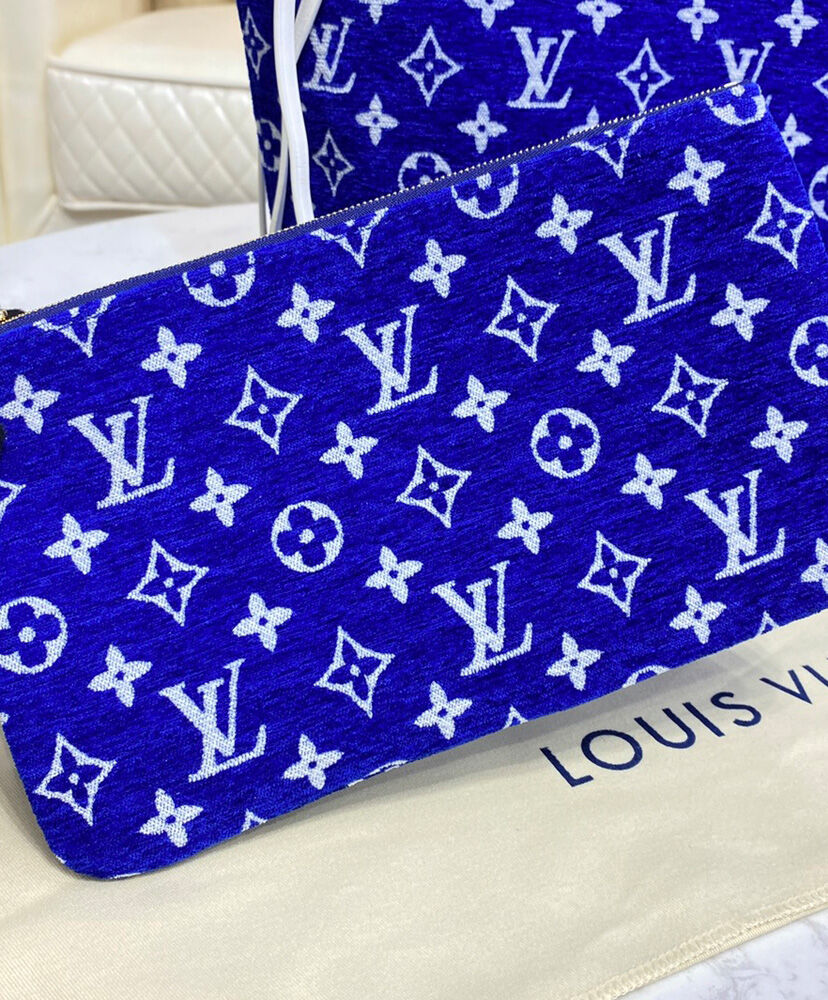 Louis Vuitton Neverfull MM M46220 Blue