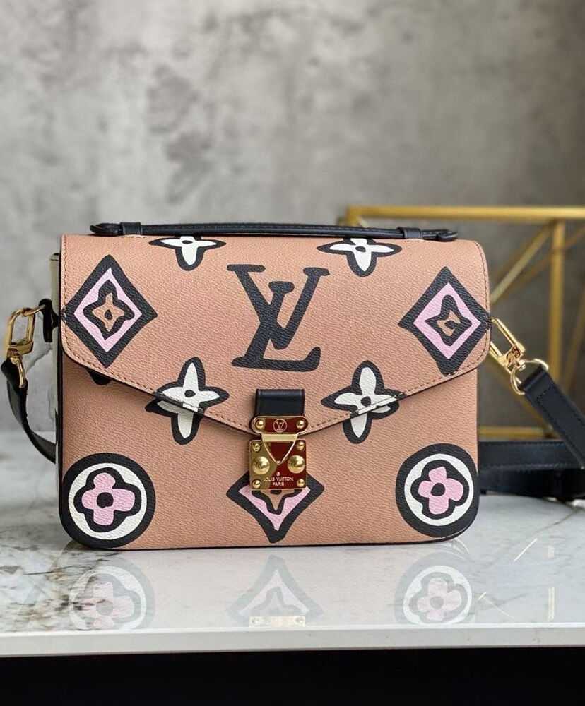 Louis Vuitton Pochette Metis M45823 Apricot