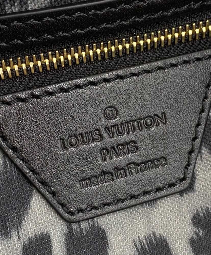 Louis Vuitton Neverfull MM M45818 Black