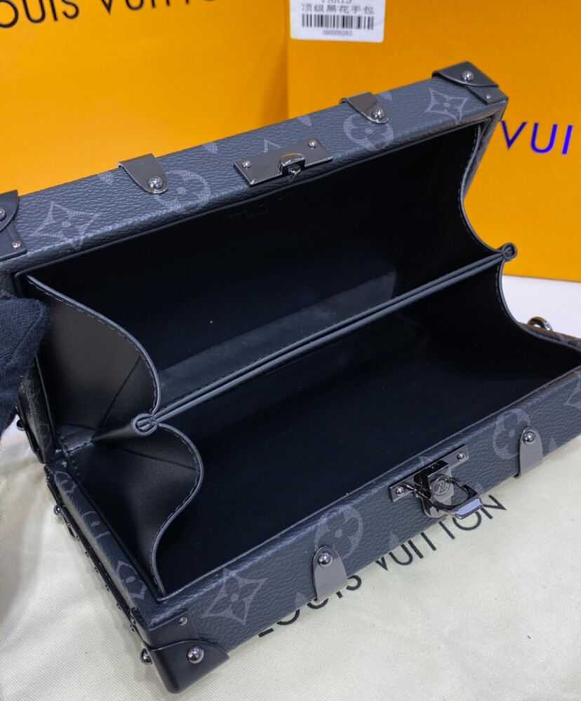 Louis Vuitton Wallet Trunk M20250 Black