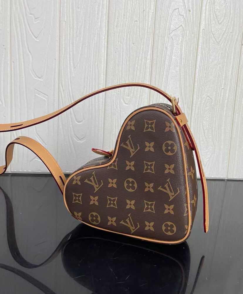 Louis Vuitton Game On Heart Bag M57456 Brown