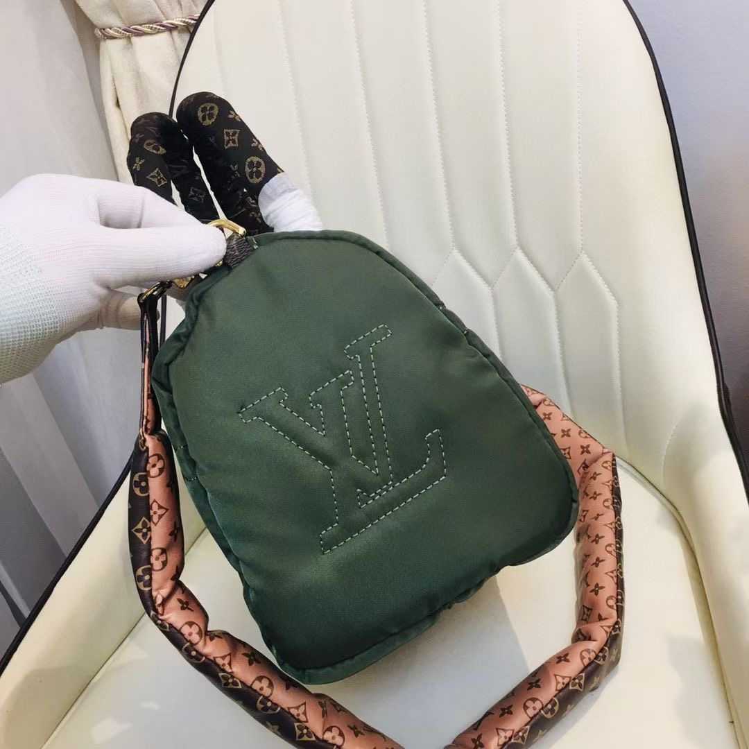 Louis Vuitton Outlet SPEEDY BANDOULIERE 30 M59008