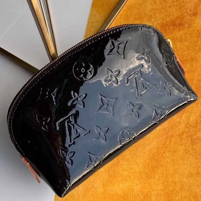 Louis Vuitton Outlet Monogram Vernis Leather COSMETIC POUCH M90172 black