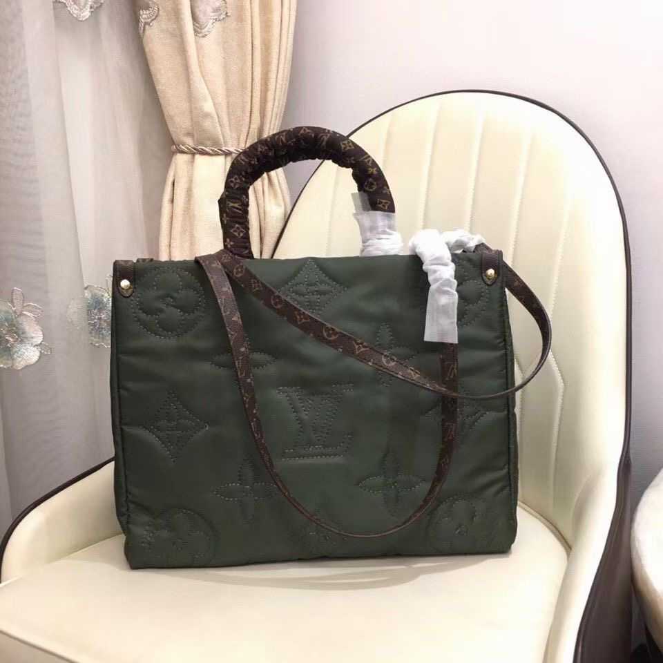 Louis Vuitton Outlet ONTHEGO GM M59005 green