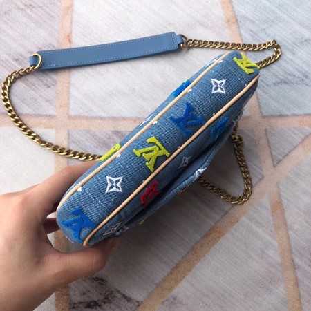 Louis Vuitton Outlet NEW WAVE Chain Bag M67531