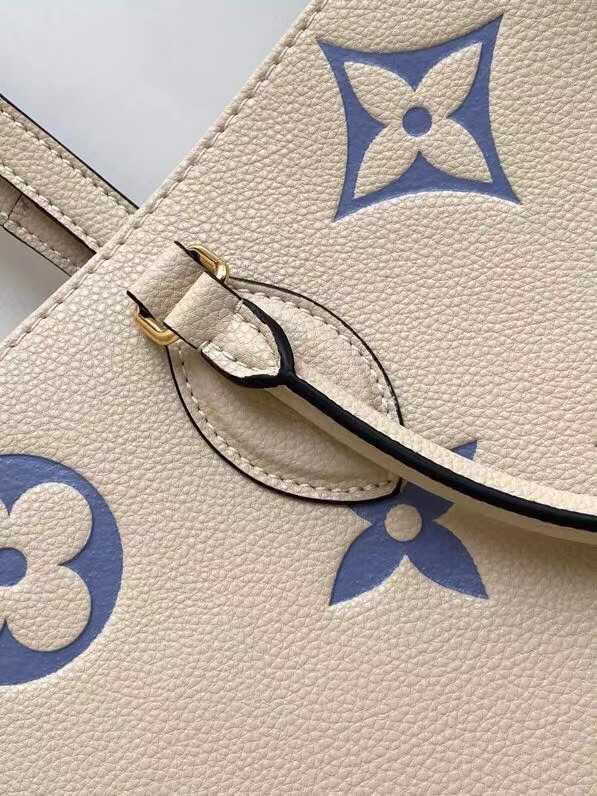 Louis Vuitton Outlet ONTHEGO MM M45494 Cream & blue