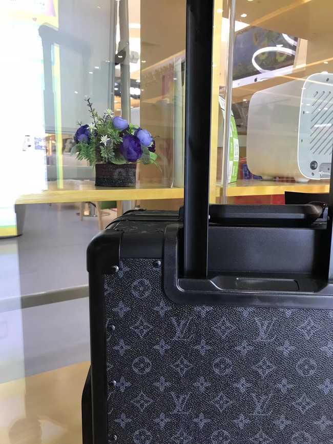 Louis Vuitton Outlet Rolling Luggage M23307