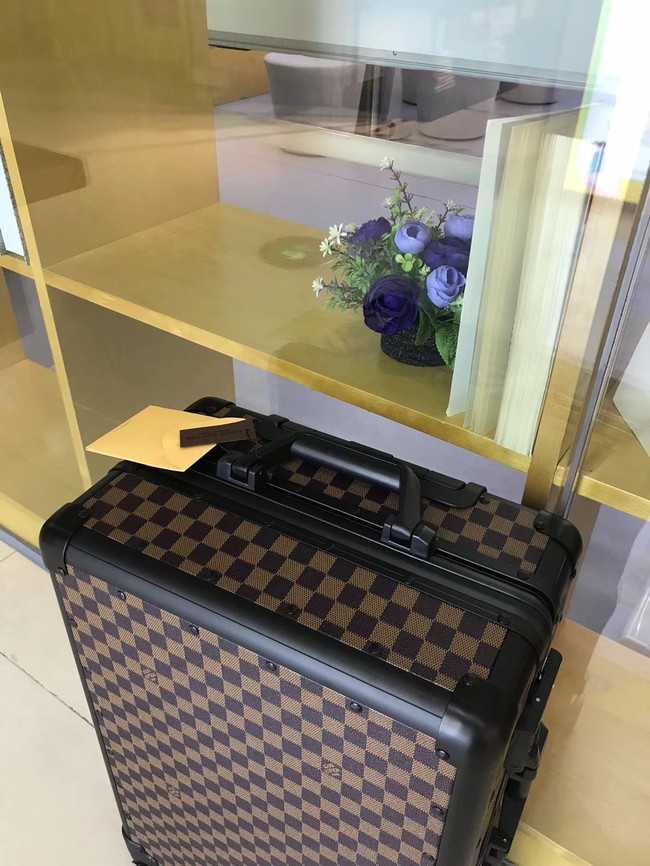 Louis Vuitton Outlet Damier Ebene Rolling Luggage M23305