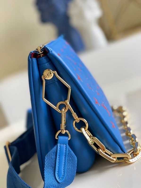 Louis Vuitton Outlet COUSSIN PM M58628 blue&red