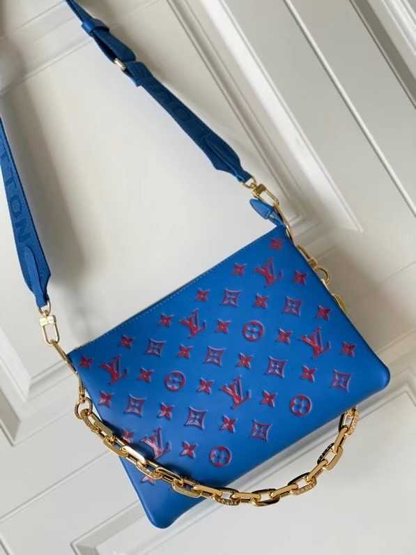 Louis Vuitton Outlet COUSSIN PM M58628 blue&red