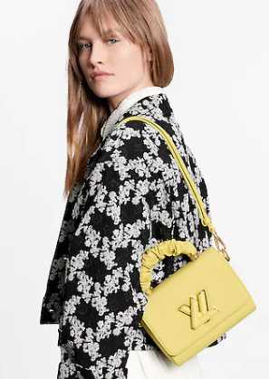 Louis Vuitton Outlet TWIST PM M58691 Ginger Yellow