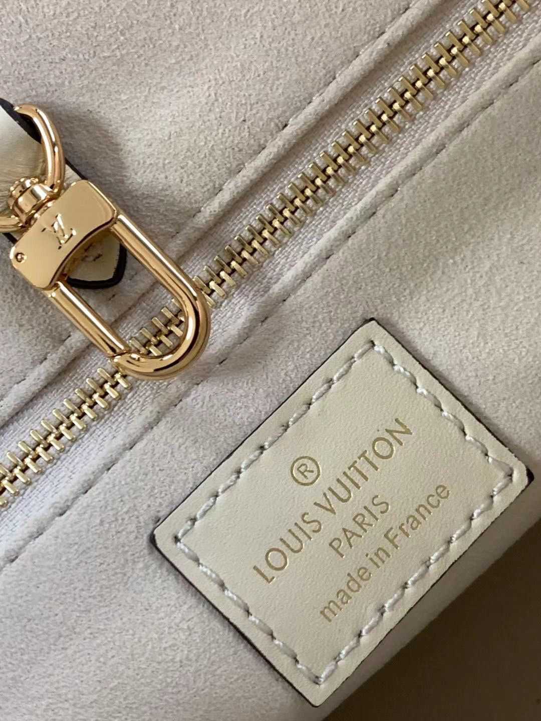 Louis Vuitton Outlet Original Onthego small tote bag M45653 cream