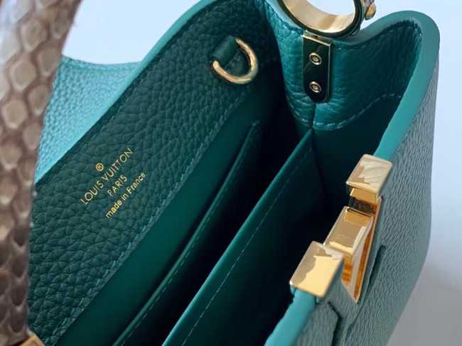 Louis Vuitton Outlet Original Taurillon leather CAPUCINES BB M95509 green