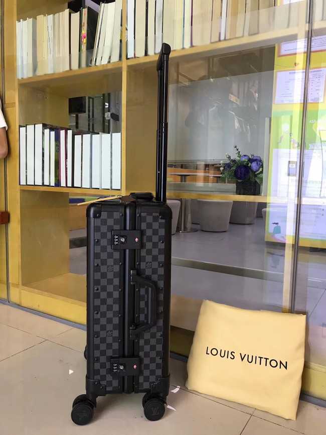 Louis Vuitton Outlet Rolling Luggage M23306