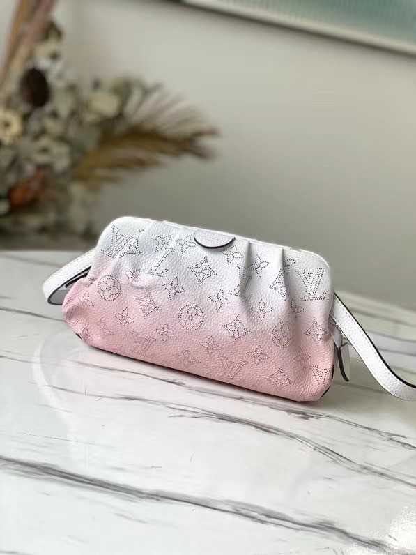 Louis Vuitton Outlet SCALA MINI POUCH M80497 Gradient pink