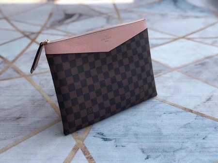 Louis Vuitton Outlet original Damier Ebene Canvas DAILY M60262 pink