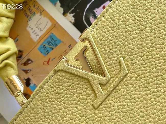 Louis Vuitton Outlet CAPUCINES PM M58587 Ginger Yellow