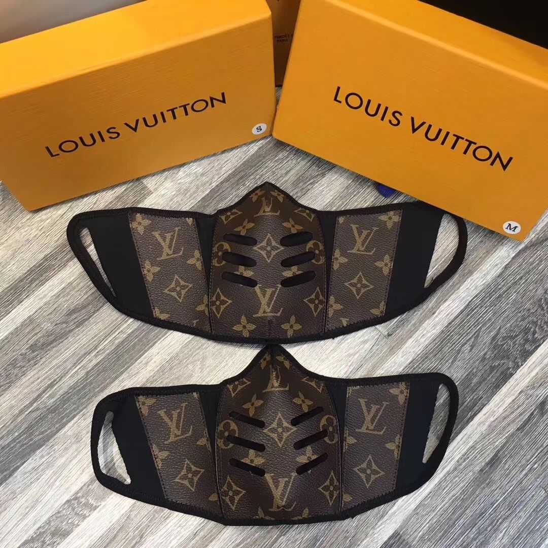 Louis Vuitton Outlet Monogram Canvas Masks M6666 Black