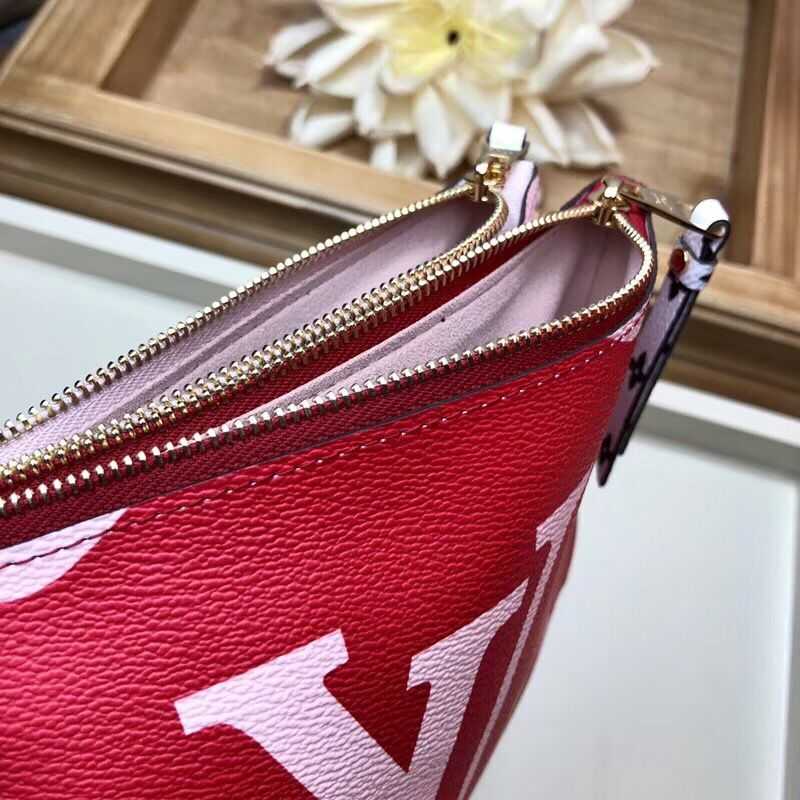 Louis Vuitton Outlet TOILET POUCH XL M67693 Rouge