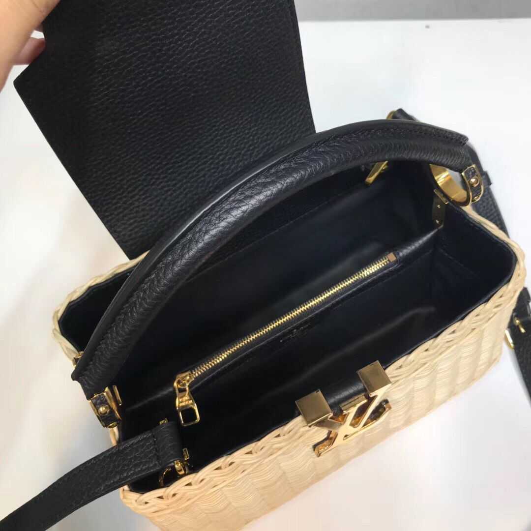 Louis Vuitton Outlet Original CAPUCINES PM M50011 Black