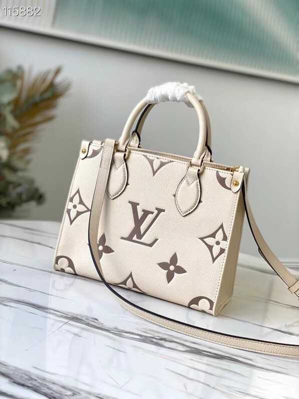 Louis Vuitton Outlet ONTHEGO PM - EXCLUSIVELY ONLINE M45654 cream