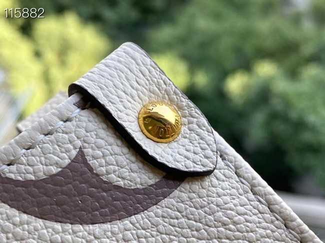 Louis Vuitton Outlet ONTHEGO PM - EXCLUSIVELY ONLINE M45654 cream