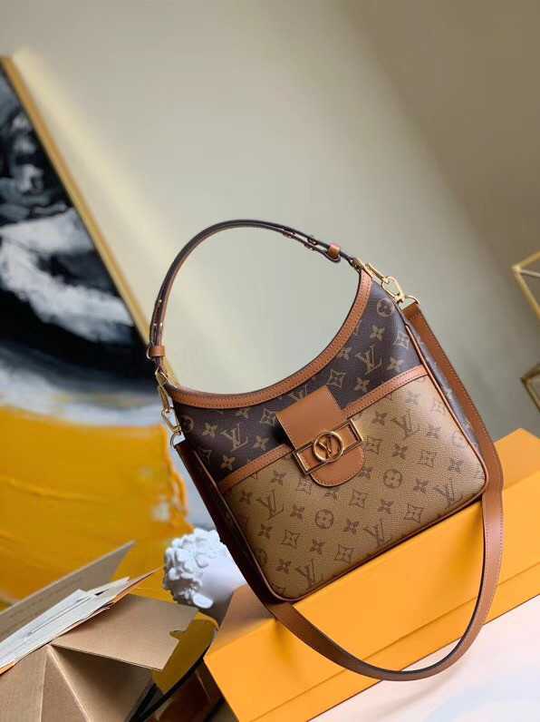 Louis Vuitton Outlet Monogram Canvas Original M44395