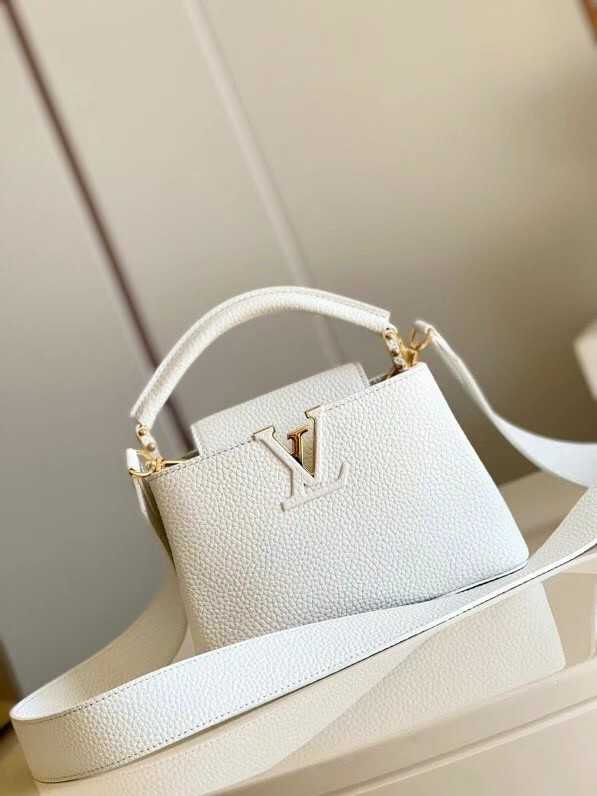 Louis Vuitton Outlet CAPUCINES MINI M55985 white