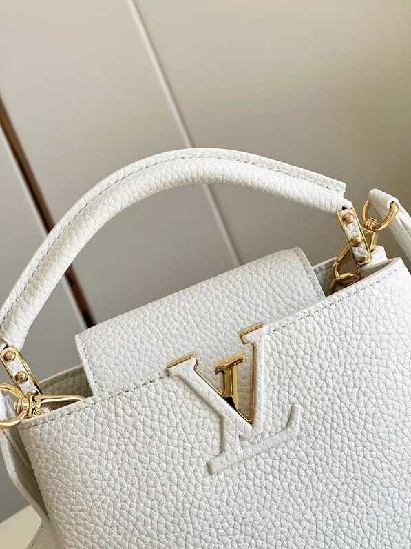 Louis Vuitton Outlet CAPUCINES MINI M55985 white