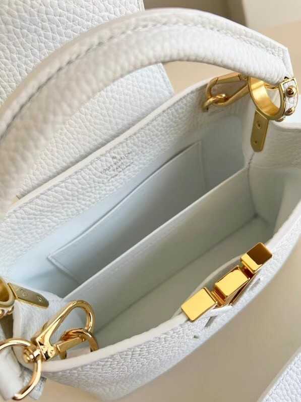 Louis Vuitton Outlet CAPUCINES MINI M55985 white