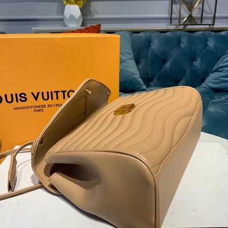 Louis Vuitton Outlet NEW WAVE TOTE M53931 apricot