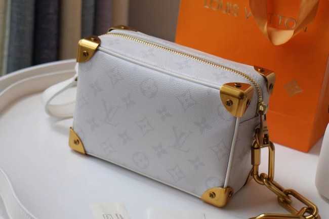 Louis Vuitton Outlet Original MINI SOFT TRUNK M68906 white