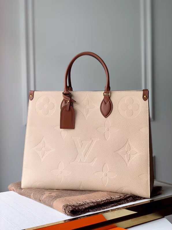 Louis Vuitton Outlet ONTHEGO M44576 Cream